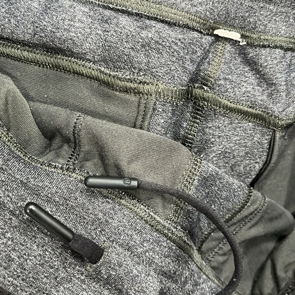 Lululemon Kung Fu Pant Heathered Black Size M - Picture 16 of 16